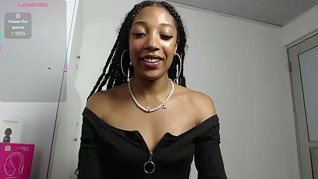 Snapshot of esmeralda-bk chatting on November 2025 09:15:01 PM esmeralda-bk online show from November 2025 09:15:01 PM