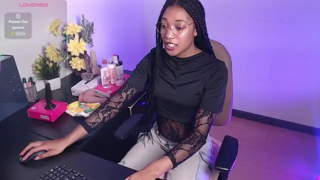 esmeralda-bk online show from May 2026 09:29:01 PM