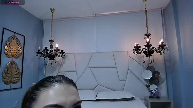 Snapshot of Aitana_Hilton_ chatting on September 2025 12:09:02 PM Aitana Hilton online show from September 2025 12:09:02 PM