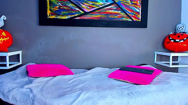 Snapshot of Charlotte_curvy_ chatting on October 2025 08:16:01 PM Charlotte curvy online show from October 2025 08:16:01 PM