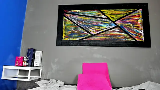 Charlotte curvy  online show from April 2026 02:57:01 AM