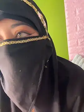 zahra Jalid online show from April 2026 11:50:01 PM