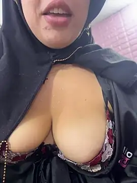 Snapshot of zahra_Jalid chatting on June 2026 09:48:01 PM zahra Jalid online show from June 2026 09:48:01 PM