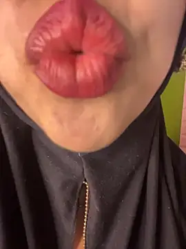 zahra Jalid online show from March 2026 01:28:02 AM