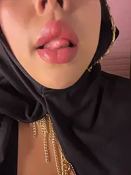 Snapshot of zahra_Jalid chatting on April 2026 03:25:02 PM zahra Jalid online show from April 2026 03:25:02 PM