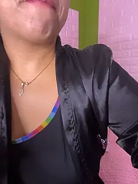 zahra Jalid online show from March 2026 12:27:02 AM