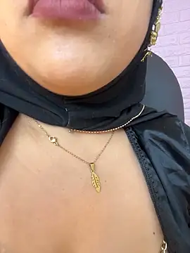 zahra Jalid online show from January 2026 11:41:02 PM