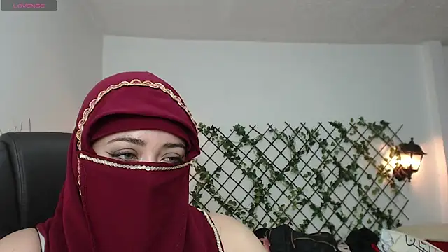 zahra Jalid online show from September 2025 09:10:02 PM