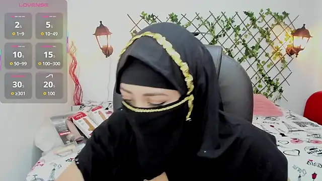 zahra Jalid online show from October 2025 09:12:02 PM