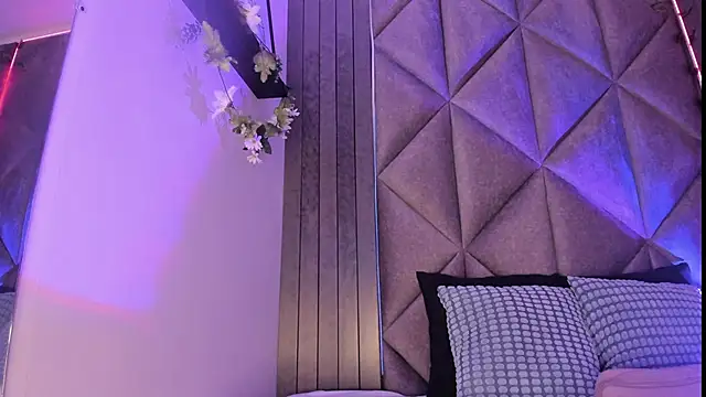 SabrinaSpell  online show from October 2025 11:57:02 AM