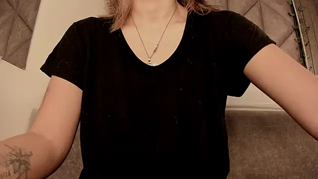 SabrinaSpell  online show from December 2025 11:49:01 AM