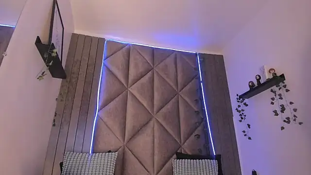 SabrinaSpell  online show from November 2025 11:37:01 AM