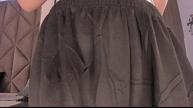 SabrinaSpell  online show from December 2025 11:45:01 AM