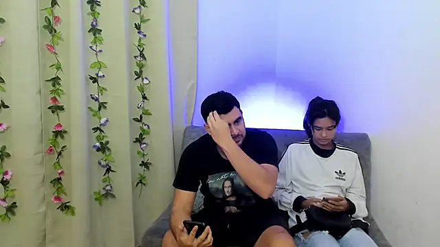 Snapshot of blueroom_party chatting on February 2025 11:42:01 AM blueroom party online show from February 2025 11:42:01 AM