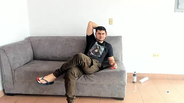 Snapshot of blueroom_party chatting on March 2025 01:55:01 PM blueroom party online show from March 2025 01:55:01 PM