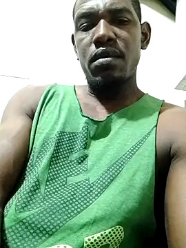 Snapshot of Elnegro28 chatting on September 2025 03:23:01 AM Elnegro28 online show from September 2025 03:23:01 AM