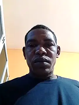 Snapshot of Elnegro28 chatting on October 2025 11:56:01 AM Elnegro28 online show from October 2025 11:56:01 AM