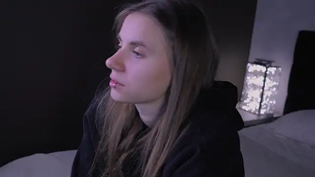 Bella Alita online show from October 2025 08:32:02 PM