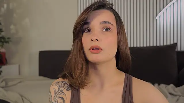 Bella Alita online show from March 2026 08:19:01 PM