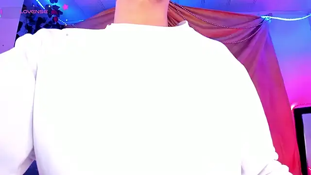 Ethan Boyy online show from December 2025 03:17:01 AM