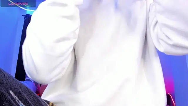 Ethan Boyy online show from March 2026 09:35:02 PM