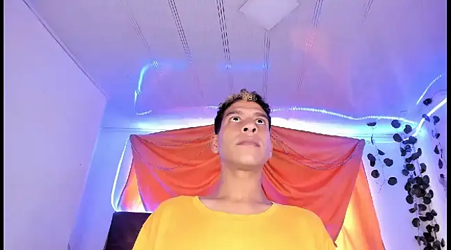 Ethan Boyy online show from March 2025 07:06:02 PM