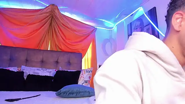 Ethan Boyy online show from September 2025 03:06:01 PM