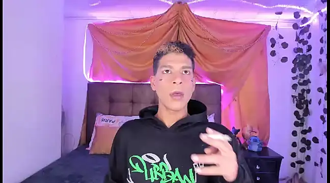 Ethan Boyy online show from March 2025 10:45:02 PM