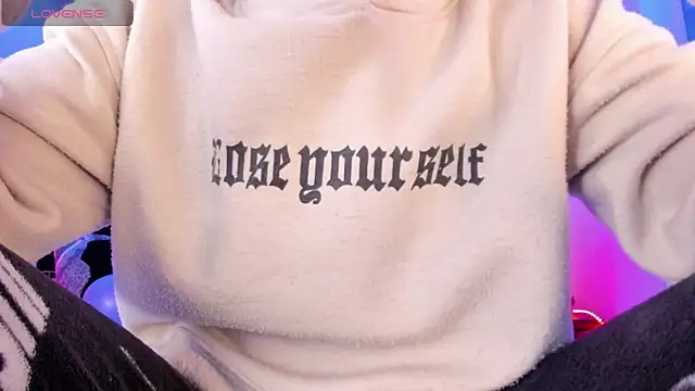 Ethan Boyy online show from March 2026 07:15:01 PM