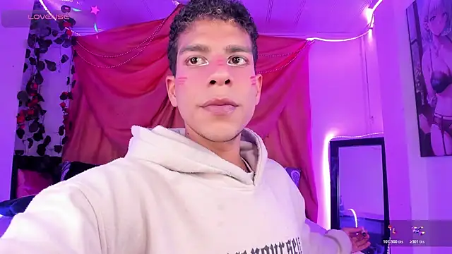 Ethan Boyy online show from November 2025 10:24:02 PM