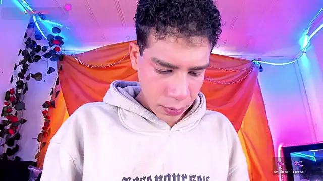 Ethan Boyy online show from December 2025 07:19:01 PM