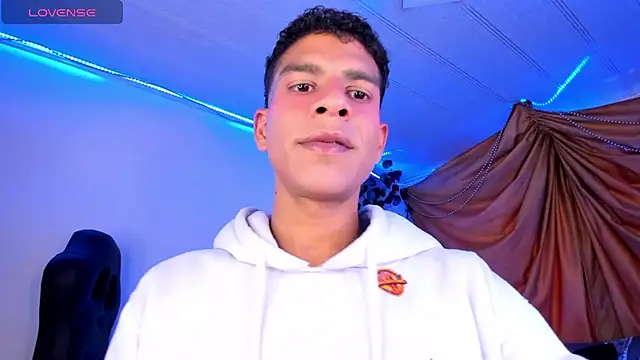 Ethan Boyy online show from November 2025 09:26:01 PM