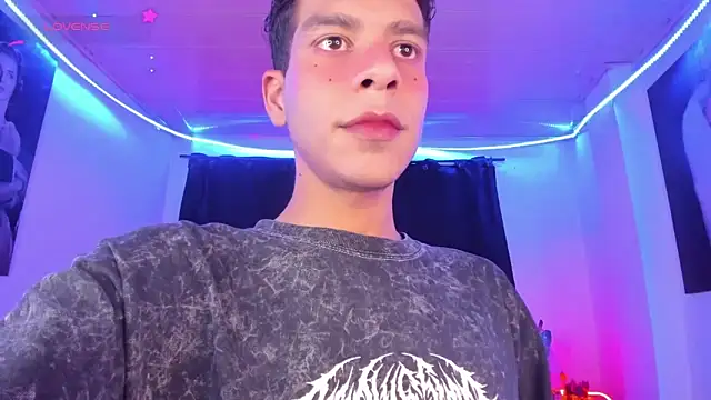 Ethan Boyy online show from March 2026 01:27:02 AM