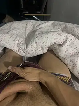 Snapshot of zoltard_1911 chatting on January 2025 01:22:01 AM zoltard 1911 online show from January 2025 01:22:01 AM