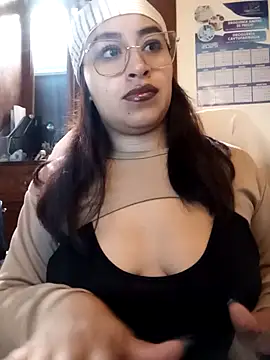 Snapshot of AnonymousGirl chatting on March 2026 01:47:01 PM AnonymousGirl online show from March 2026 01:47:01 PM