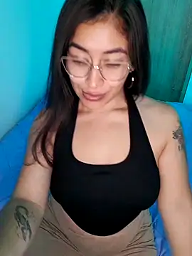 Snapshot of AnonymousGirl chatting on February 2026 04:13:01 AM AnonymousGirl online show from February 2026 04:13:01 AM