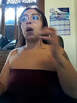 Snapshot of AnonymousGirl chatting on February 2026 03:08:01 PM AnonymousGirl online show from February 2026 03:08:01 PM