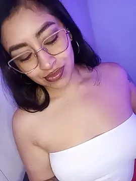 AnonymousGirl online show from July 2026 12:34:01 PM