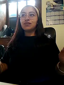 Snapshot of AnonymousGirl chatting on February 2026 02:17:01 PM AnonymousGirl online show from February 2026 02:17:01 PM