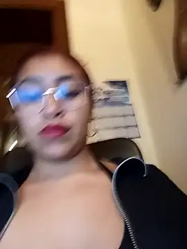 AnonymousGirl online show from September 2025 12:44:02 AM
