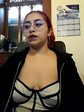 Snapshot of AnonymousGirl chatting on November 2025 09:26:02 PM AnonymousGirl online show from November 2025 09:26:02 PM