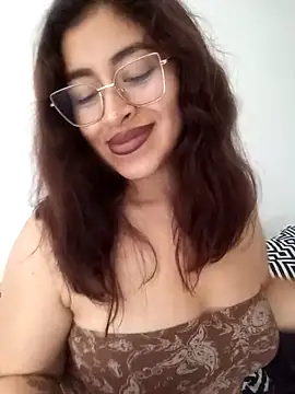 AnonymousGirl online show from April 2026 07:53:01 PM