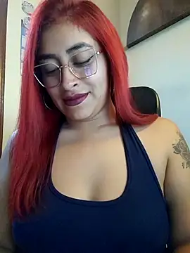 Snapshot of AnonymousGirl chatting on November 2025 09:29:01 PM AnonymousGirl online show from November 2025 09:29:01 PM