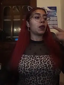 Snapshot of AnonymousGirl chatting on November 2025 12:50:01 AM AnonymousGirl online show from November 2025 12:50:01 AM