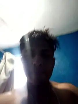 Lalomartinez13 online show from May 2026 07:58:02 PM