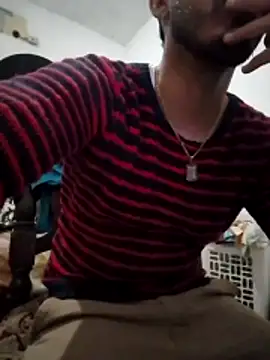 Snapshot of alejo5288 chatting on November 2025 01:53:02 AM alejo5288 online show from November 2025 01:53:02 AM