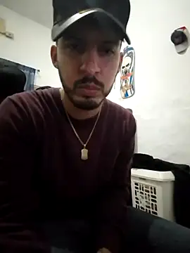alejo5288 online show from October 2025 01:38:01 AM