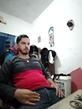 Snapshot of alejo5288 chatting on November 2025 12:58:02 AM alejo5288 online show from November 2025 12:58:02 AM