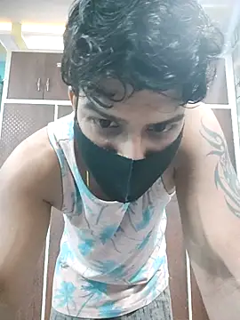 NikaYeptho online show from October 2025 06:17:01 PM