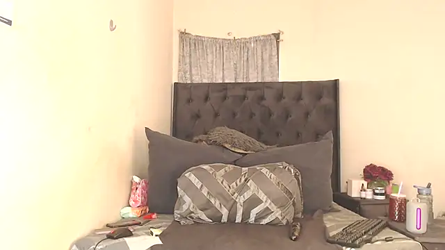 BarbieLadie online show from February 2026 12:48:01 PM